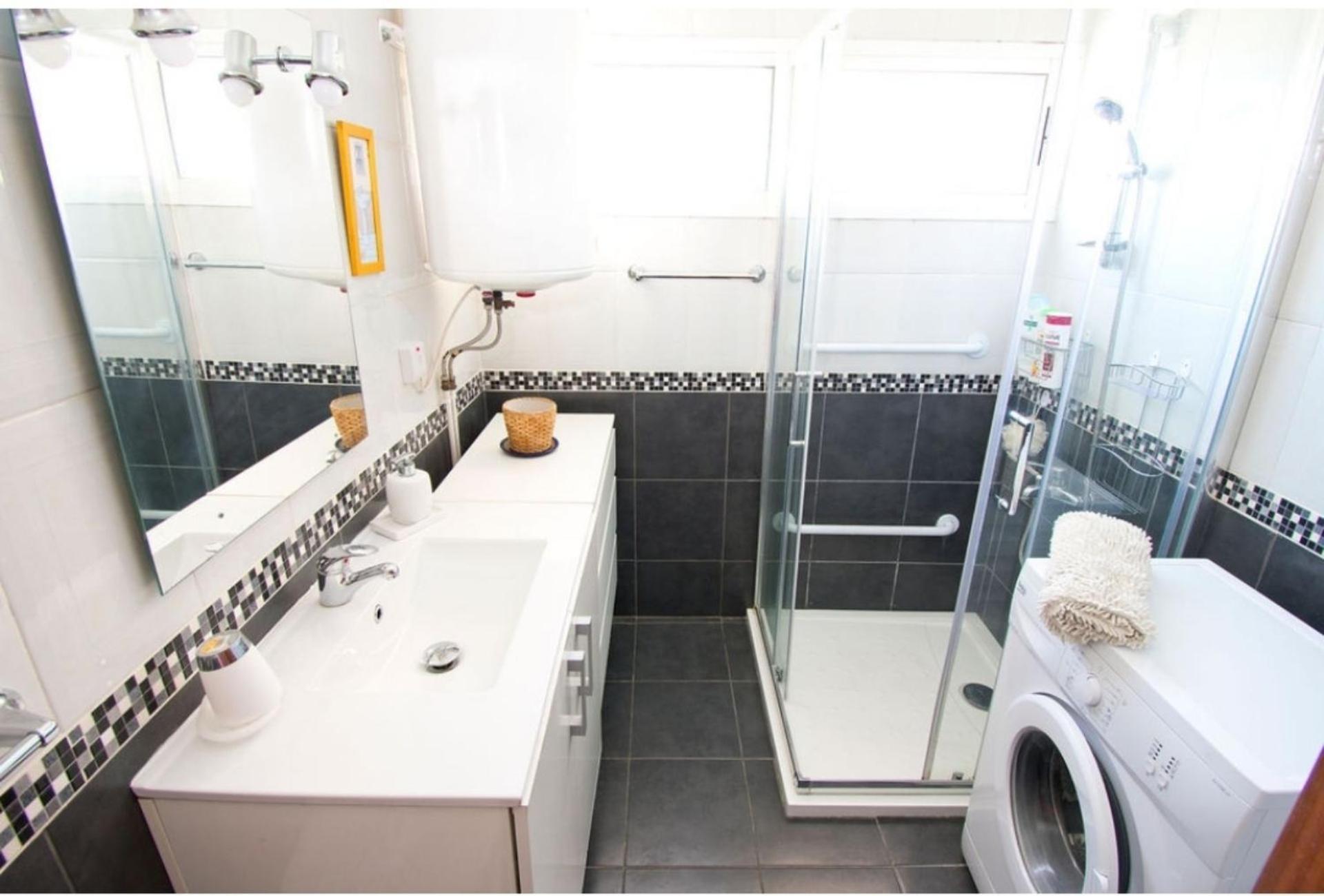 Attractive In Excellent Location Appartement